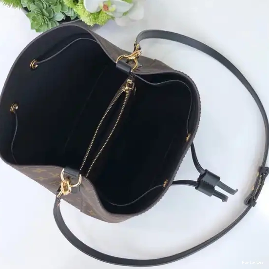 Cheap VUITTON LOUIS NÉONOÉ 0622